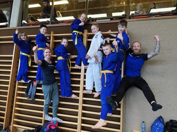 22022025-fieberbrunn-pillersee-team