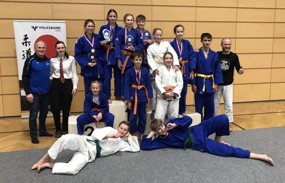 28042024-u14-u18-ak-kufstein-team