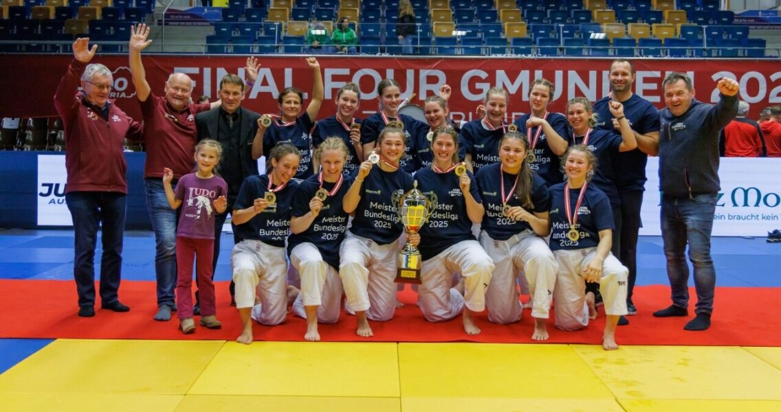 frauen-bundesliga-titel-2025-team-leibnitz1